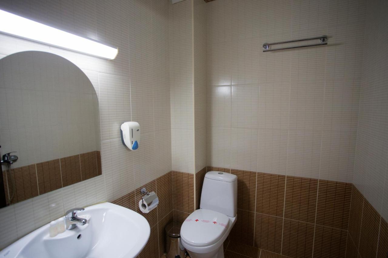 Family Prim Hotel Sandanski Extérieur photo