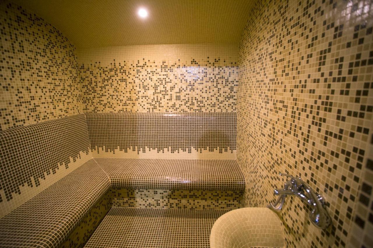Family Prim Hotel Sandanski Extérieur photo