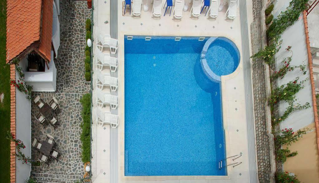 Family Prim Hotel Sandanski Extérieur photo