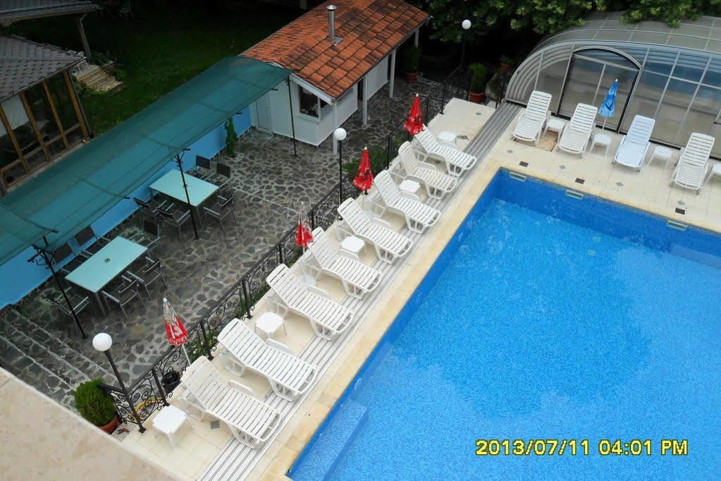 Family Prim Hotel Sandanski Extérieur photo